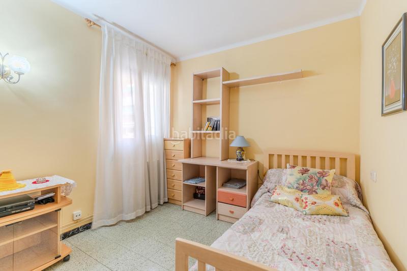Foto 8740c0fe-54a2-4498-95fb-2471e3f915d9. Piso se vende piso de 3 habitaciones en can gibert de plà!! en Girona