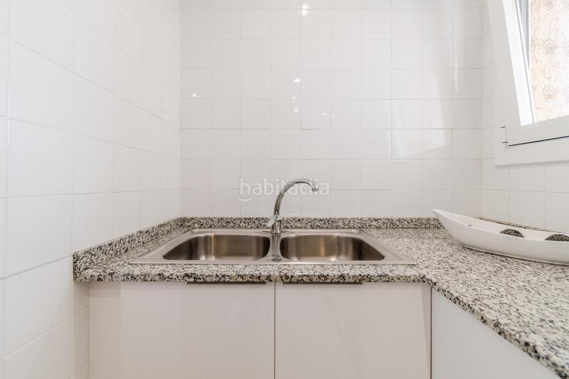 Foto 9e1bc7fd-d85c-4131-af52-a5ac34883ff3. Piso se vende piso de 3 habitaciones en can gibert de plà!! en Girona