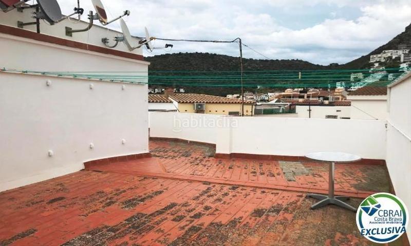 Foto 0a29c19b-7243-46d2-8d06-7ea3a12c3c3e. Apartamento amplio piso en venta a 100 metros del mar en Roses