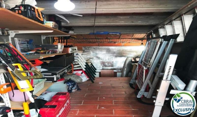 Foto c3be8b94-ef3b-478b-9570-fac1e64fad2c. Apartamento amplio piso en venta a 100 metros del mar en Roses