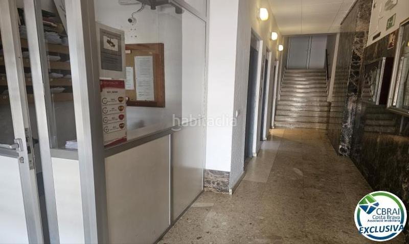Foto 931c46ba-9047-4df8-b748-fa575fa03281. Estudio  con licencia turistica a 50m playa empruiabrava en Empuriabrava