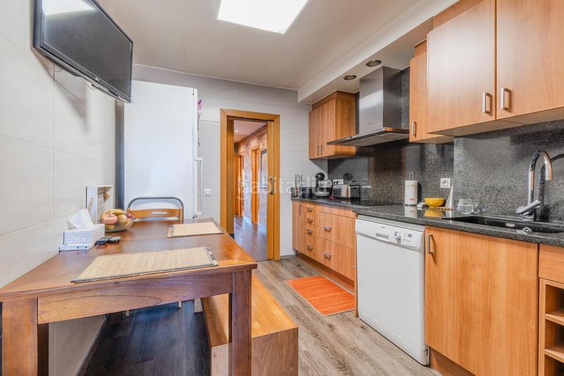 Foto 3dbe7b0a-dc92-4b3a-9edb-7cb5196e9472. Apartament a Eixample Sud-Migdia Girona