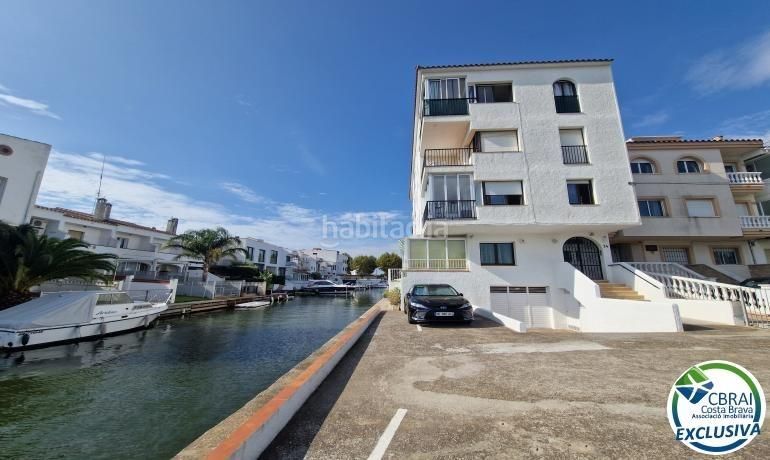 Foto 1fc72acd-ffef-4dcc-8953-42e4e3acb86b. Apartament amb aparcament a Port Banyuls - Port Alegre - Port Empordà Empuriabrava