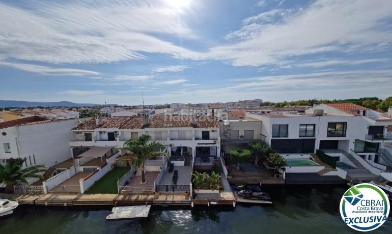 Foto 64fd91ed-f92d-419c-ac92-d6bcd50237e6. Apartament amb aparcament a Port Banyuls - Port Alegre - Port Empordà Empuriabrava