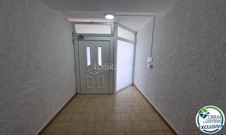 Foto 884f3bc4-c166-4481-a26c-60c1a4e5244f. Apartament amb aparcament a Port Banyuls - Port Alegre - Port Empordà Empuriabrava