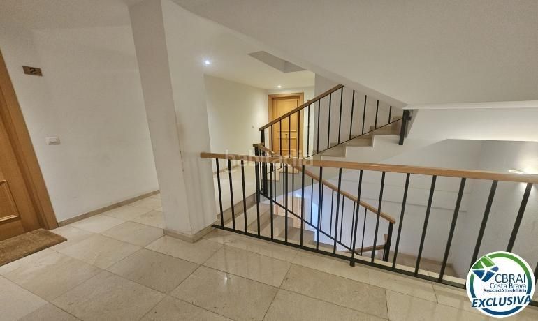 Foto b061afeb-11a3-4770-8d45-e5d26a80aa7f. Apartament amb aparcament a Alberes Empuriabrava