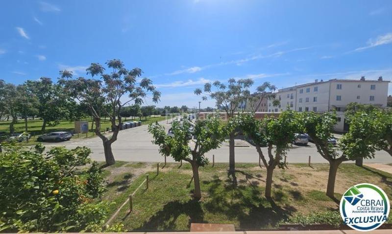 Foto d61e8805-729c-4d50-87bf-9cc88912b348. Apartamento  de 2 habitaciones, gran terraza y parquing interior!! en Empuriabrava