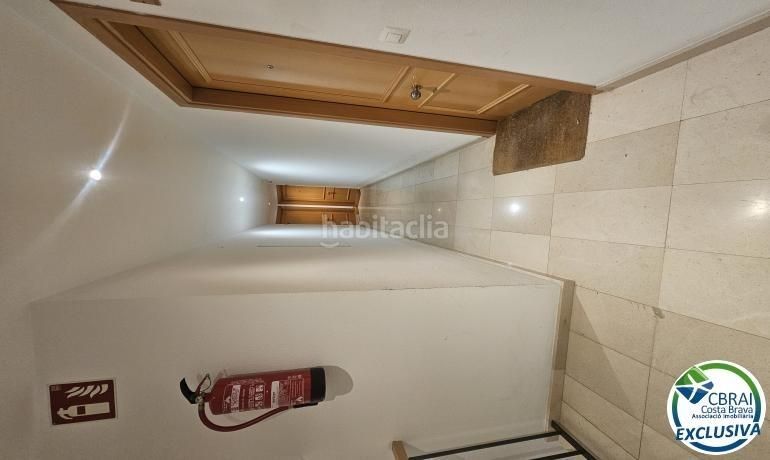 Foto fa45c821-2bfc-4a2d-932a-03a73b28d705. Apartament amb aparcament a Alberes Empuriabrava