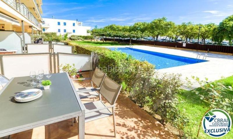 Foto 23638c07-f20f-4adf-9bb6-96b4ee353e94. Appartement mit heizung parking pool in Salatar Roses