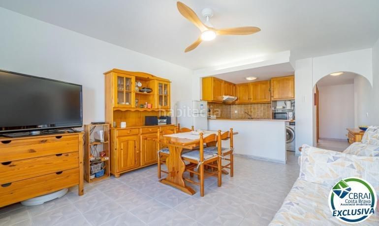 Foto d2b52d3d-7fb3-4678-b291-c7ec002f40dc. Apartament amb aparcament a Port Grec - Port Moxó Empuriabrava