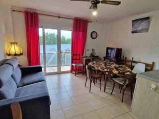 Appartement à Centre. Apartamento en el centro de roses, a tan solo 160 metros del mar