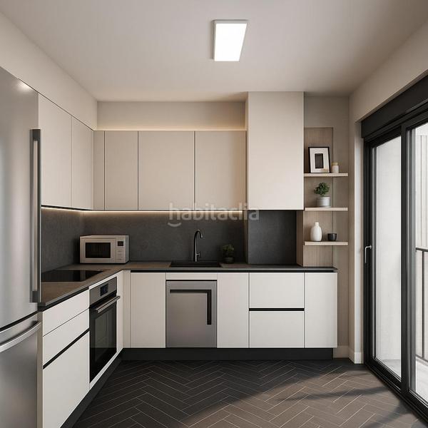 Foto 6c7495db-e2b1-412c-89a1-27059abd7fd0. Attico con parcheggio in Centre Roses