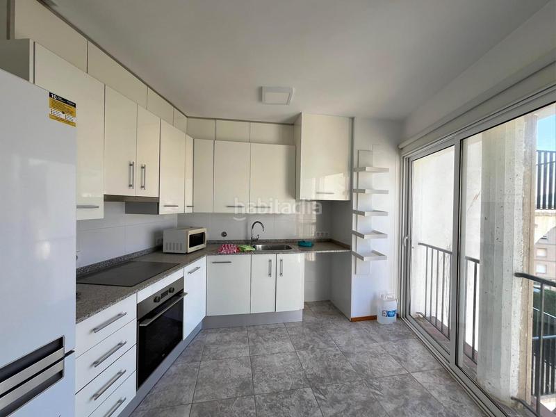 Foto eec7cdcf-d75f-43bc-bb0a-5e85aa6d21ae. Attico con parcheggio in Centre Roses