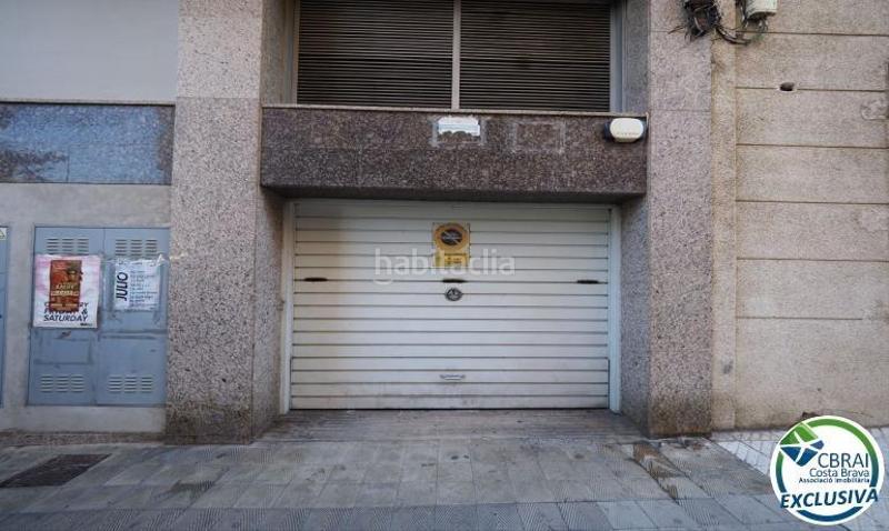 Foto ee0fe7fc-e94b-4d5c-b813-6248f6f52c7e. Car parking in Puig Rom-Canyelles-Almadrava Roses