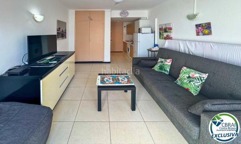 Foto db05b297-443f-4fd4-8d46-77f7d357025e. Monolocale in Salatar Roses