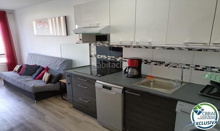 Foto 16037c28-f04f-45bf-8f37-38b65985eddc. Apartament amb calefacció a Alberes Empuriabrava