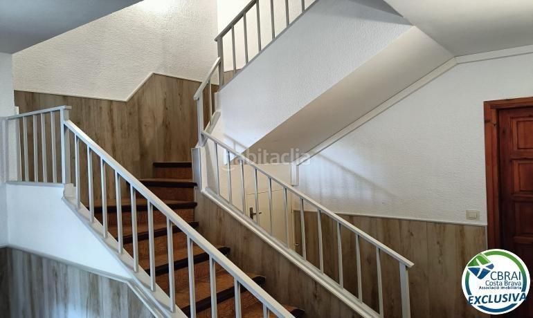 Foto 83bc0745-8df2-42f9-86d5-f70944d102b1. Apartament amb calefacció a Alberes Empuriabrava