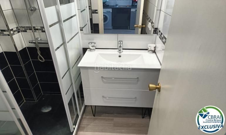 Foto b5feb57d-f806-478e-978c-b6e23ae2717f. Apartament amb calefacció a Alberes Empuriabrava