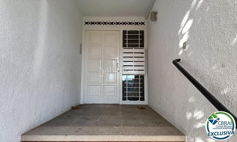 Foto cc067f79-5735-447a-89b5-eae8da57f2bd. Apartament amb calefacció a Alberes Empuriabrava