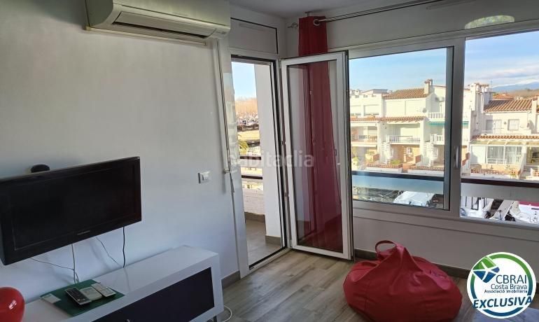 Foto fe681f23-6707-4e4f-a121-bd0d647504e5. Apartament amb calefacció a Alberes Empuriabrava