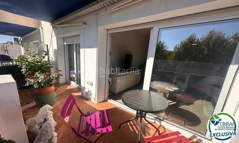 Foto 0cb554a8-bf3c-42b0-b17d-4e7b1faee08f. Apartament a Moxó - Sant Mori Empuriabrava