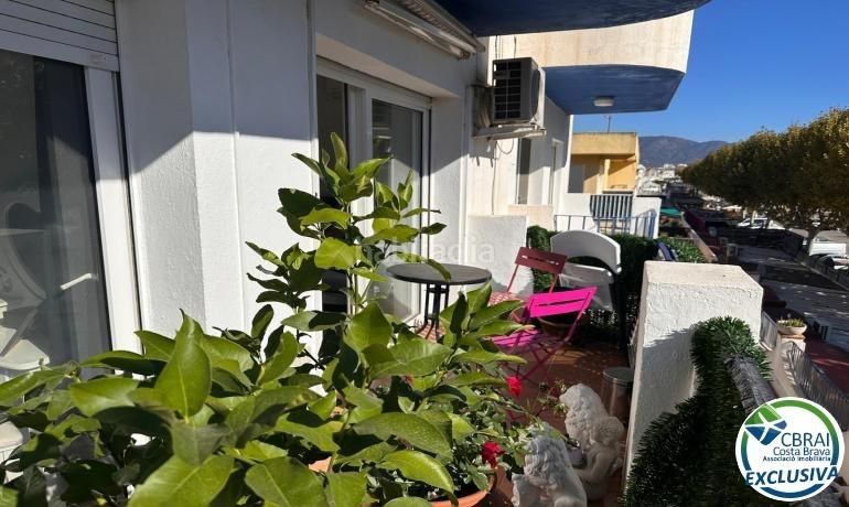 Foto be3fcc21-7beb-45c1-9bc6-5dfb7fbc0430. Apartament a Moxó - Sant Mori Empuriabrava