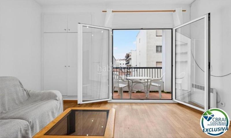 Foto cf508772-f85f-4e15-bd77-cb8c7b39f15c. Apartment in Moxó - Sant Mori Empuriabrava