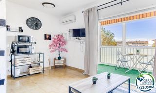 Apartament  Carrer flamicell. Acogedor estudio con terraza cerrada en el sector flamicell
