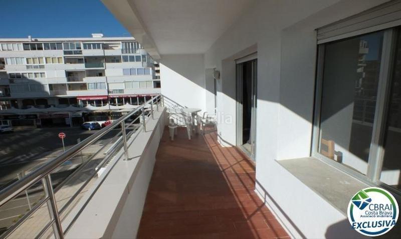 Foto ca9a0b02-3554-46a0-bd4e-f4a0709e0044. Apartament amb piscina a Santa Margarida Roses