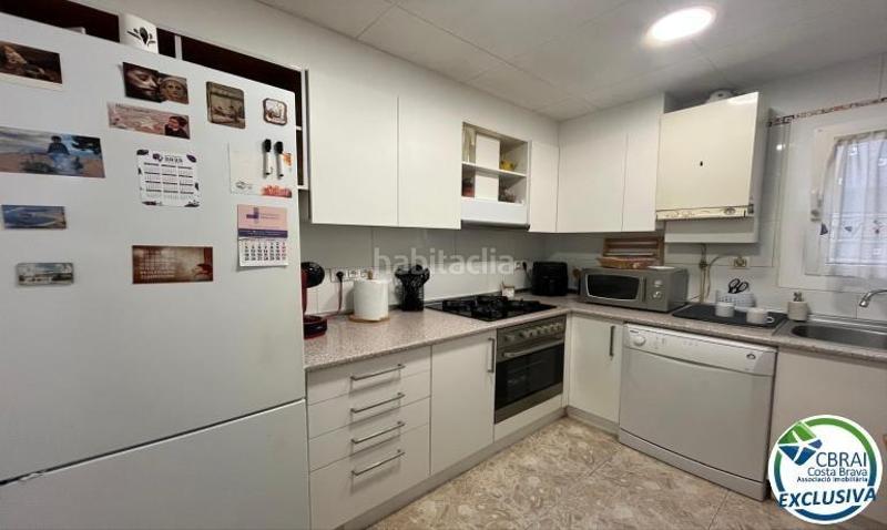 Foto fa11ea40-94d1-415e-a8f1-f09d6e4c8449. Appartement dans Centre Roses