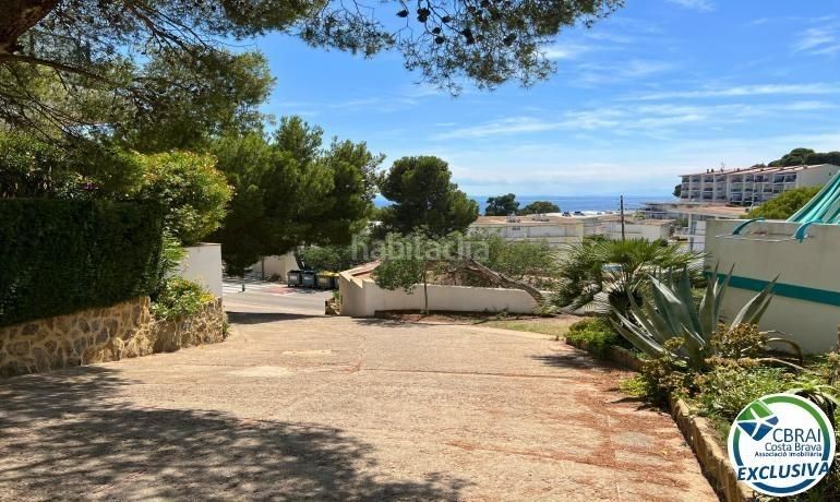Foto 1e49b7a1-b702-45e0-86c6-5cb801e953be. Apartament amb aparcament a Puig Rom-Canyelles-Almadrava Roses