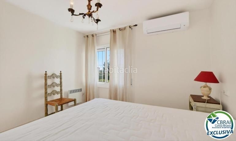 Foto 495bd8eb-1f89-4b18-b65e-00c0583e3ecd. Apartament amb aparcament a Nord Roses