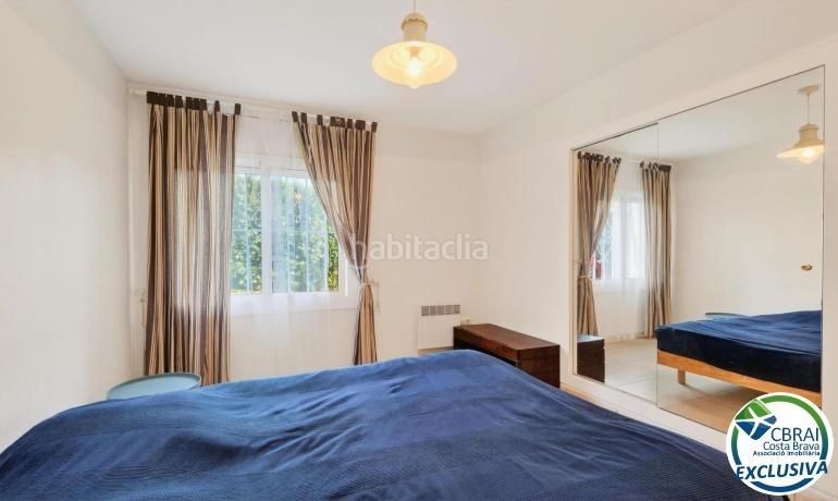 Foto e7a81c9c-4eb7-4907-bb4a-b40f12f9bd44. Apartament amb aparcament a Nord Roses