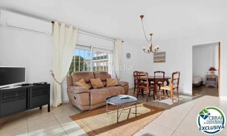 Foto eed71988-38c0-45d5-8ff1-a86505f007a3. Apartament amb aparcament a Nord Roses