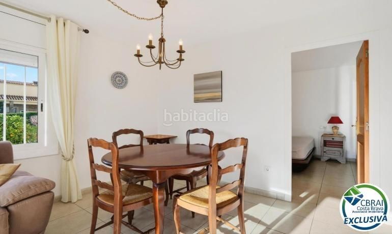 Foto fc34f2eb-53e0-42f6-84ae-34663bb69852. Apartament amb aparcament a Nord Roses