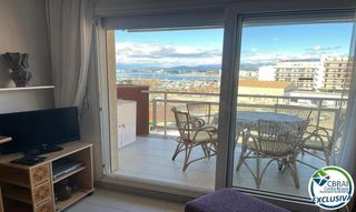 Apartament a Carles fages de climent 7. Port roses acogedor apartamento de dos dormitorios con terraza,