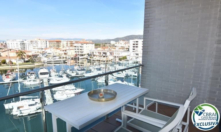 Foto 35cb34ab-5c36-4143-bde8-be33e7abfb5d. Apartament amb aparcament piscina a Santa Margarida Roses