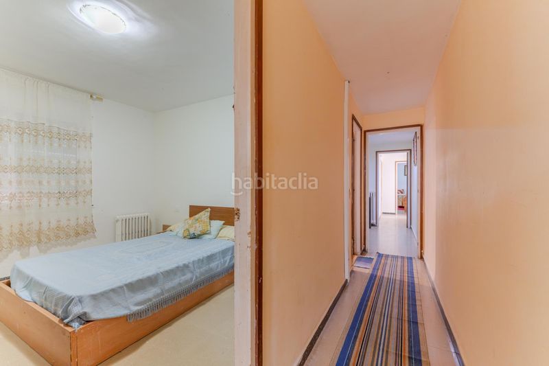 Foto f526be4c-2f17-4912-a3f0-49c0a9fe17ea. Pis a Barri Vell Salt