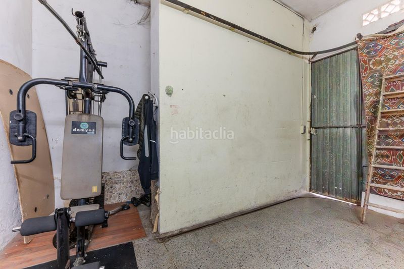 Foto fe0f2318-f512-40e4-b3be-90fd7716c8d3. Pis a Barri Vell Salt