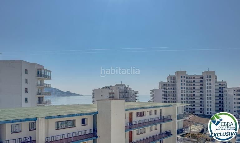 Foto 6d18afeb-f0f5-4d45-904b-86a1ab78ffc4. Apartament amb aparcament piscina a Santa Margarida Roses