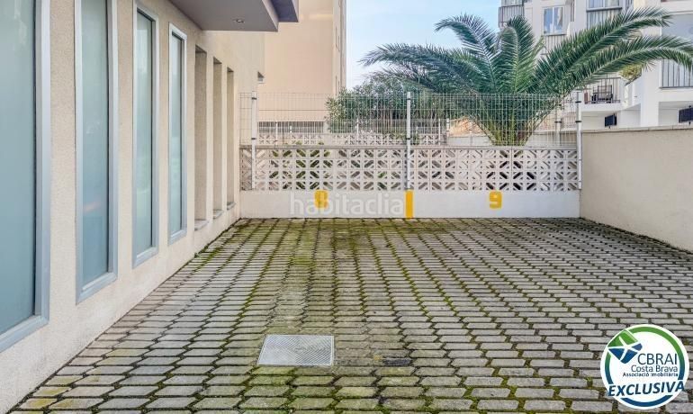 Foto fbeb08bf-b5c7-4edb-8cd3-3d15e5ca798e. Apartament amb aparcament piscina a Santa Margarida Roses