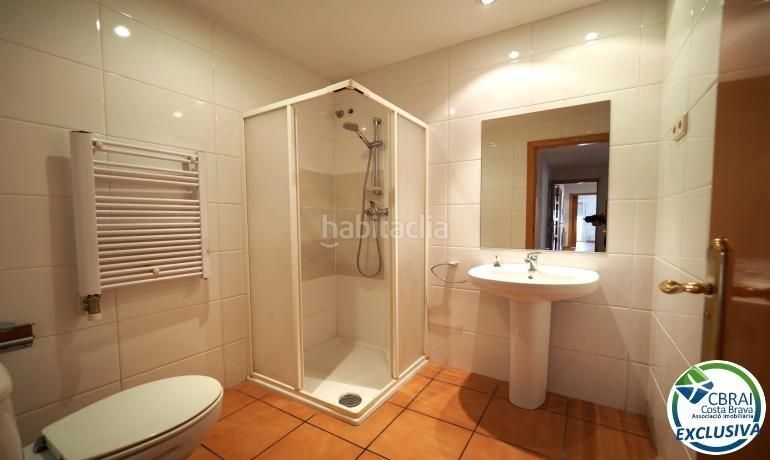 Foto eae74167-d8b9-42e0-afbc-d8f6f32be57a. Apartament a Centre Roses