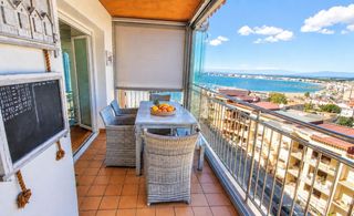 Apartament a Calle de francesc alegre 3. Apartamento con vistas en puig rom  roses