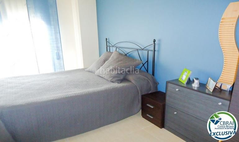 Foto a0347a70-3dc7-483a-9054-32b7e98deb3f. Apartament amb aparcament a Creu de la Mà Figueres