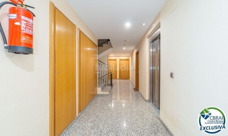 Foto a726adb4-da93-43e4-aa0b-4d2bc7817a28. Apartament amb piscina a Els Grecs-Mas Oliva Roses