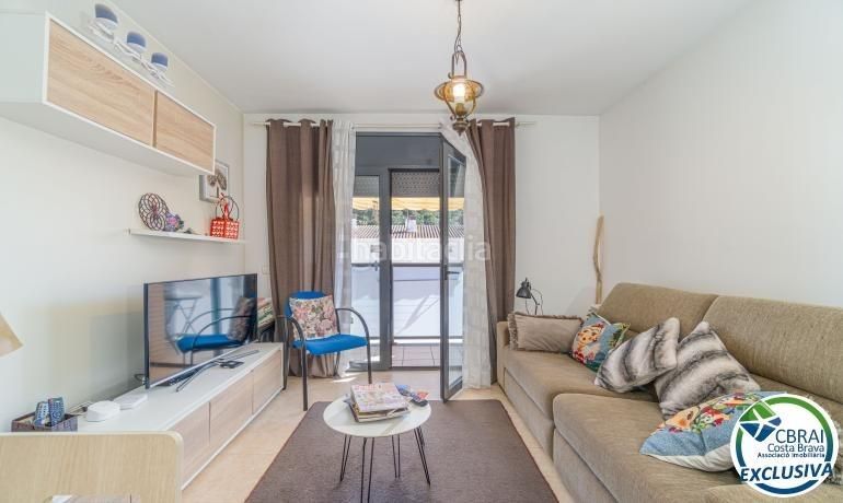 Foto afee48d0-211c-4499-8231-f1e511d97bd4. Apartament amb piscina a Els Grecs-Mas Oliva Roses