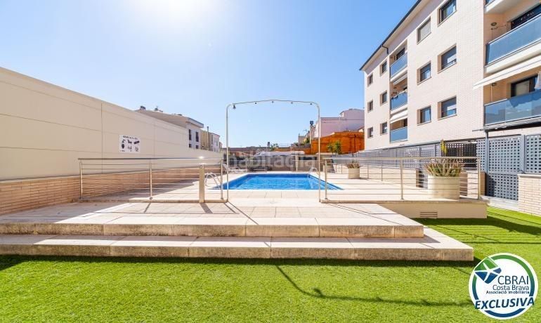 Foto dee52467-79c1-4934-a087-a489c7dd942b. Apartament amb piscina a Els Grecs-Mas Oliva Roses