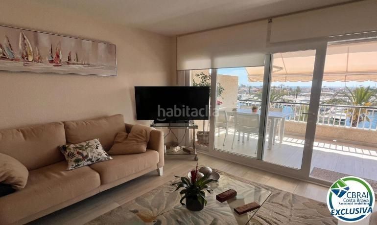 Foto f7ceec0e-7f0f-4d87-8721-f9d4057ae698. Apartament amb calefacció a Port Grec - Port Moxó Empuriabrava