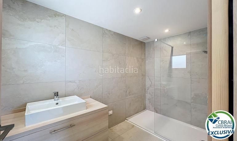 Foto 43c83fcd-4a09-481e-b0f1-1abcda6cc7fd. Casa a Peni Empuriabrava