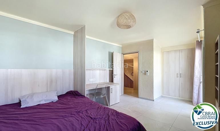 Foto d5d9e4a9-5ef6-46e0-a4ec-09b7aeee2ae5. Casa a Peni Empuriabrava